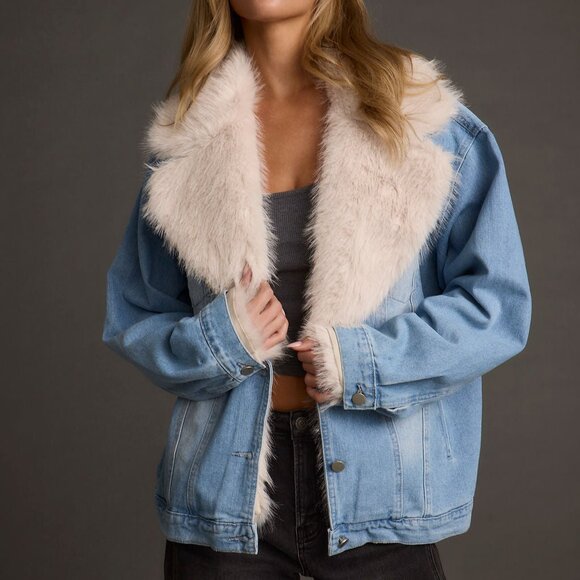 12th Tribe Rylee Denim Jacket with Faux Fur Trim Size MM - Picture 3 of 3